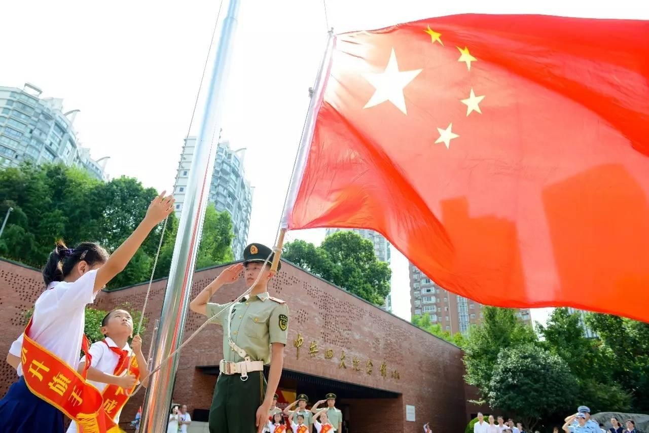 逃出奇怪农舍